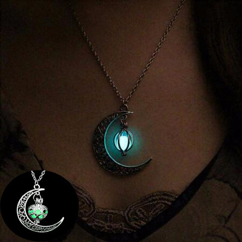 Moon Glowing Necklace