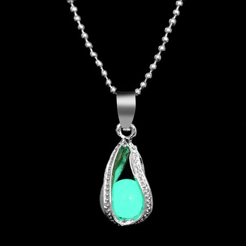 Moon Glowing Necklace