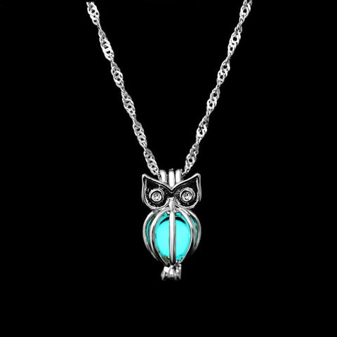 Moon Glowing Necklace