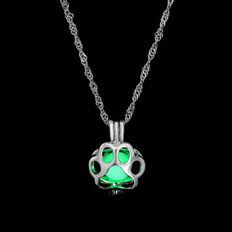 Moon Glowing Necklace