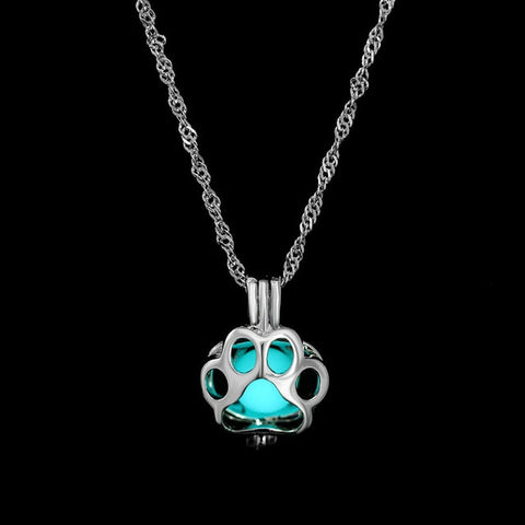 Moon Glowing Necklace